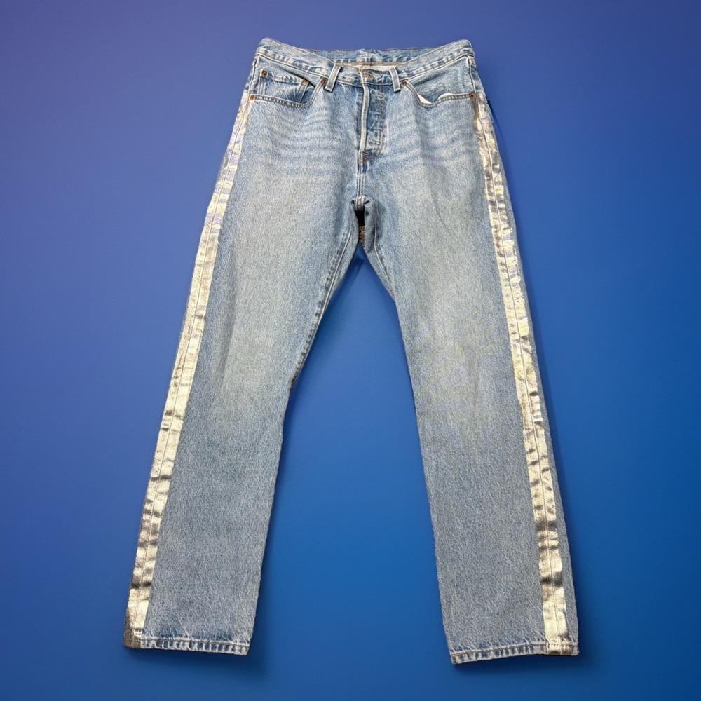 Levi's 501 Jeans Silver Stripe Button Fly Blue Light Wash Women's Size 32x29.5